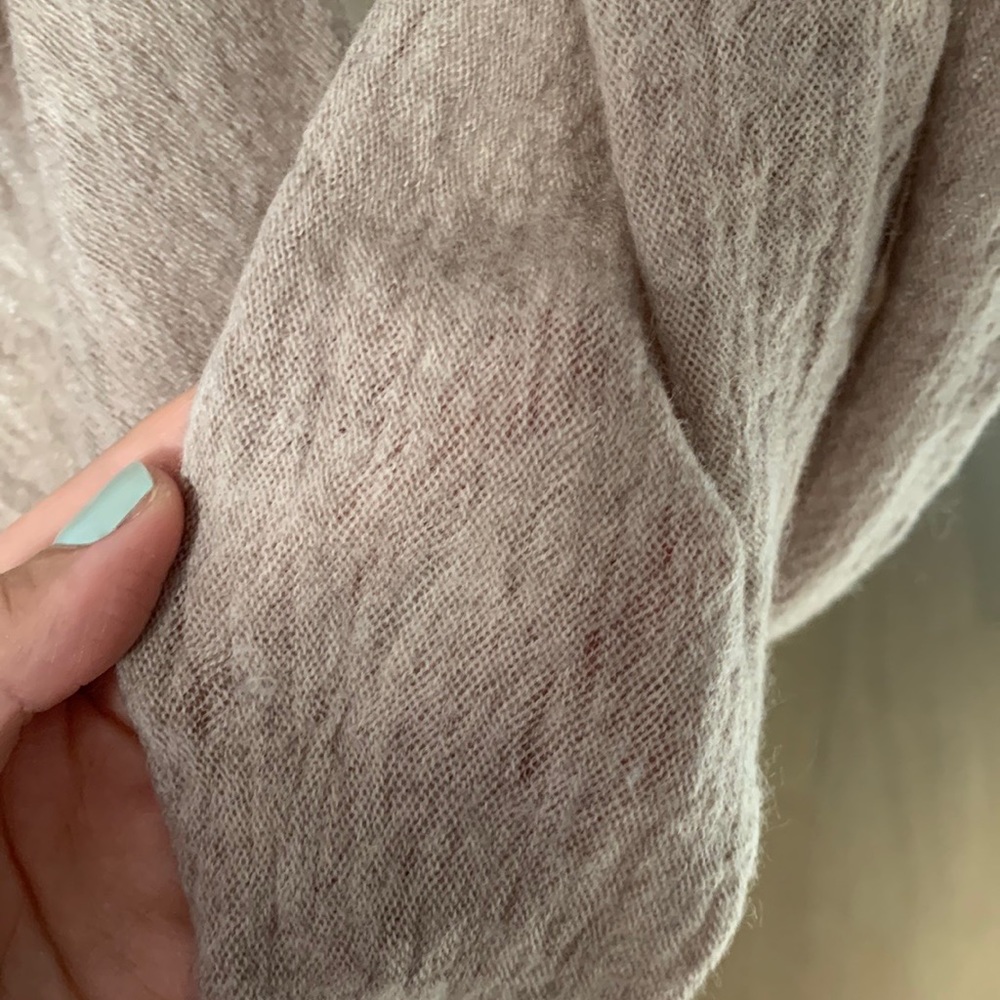 Everlane Infinity Scarf - Picture 2 of 2